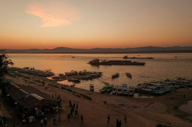 Ayeyarwady - atardecer