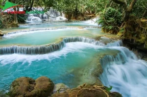 Cascade de Khuang Si en Laos