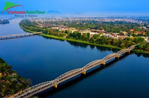 puente de Trang Tien en Hue