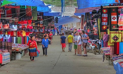 Mercado de Bac Ha