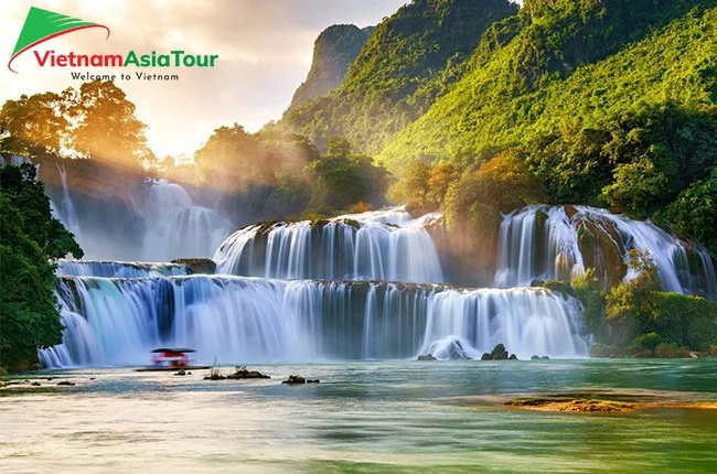 La majestuosa en Vietnam y la cascada de Ban Gioc