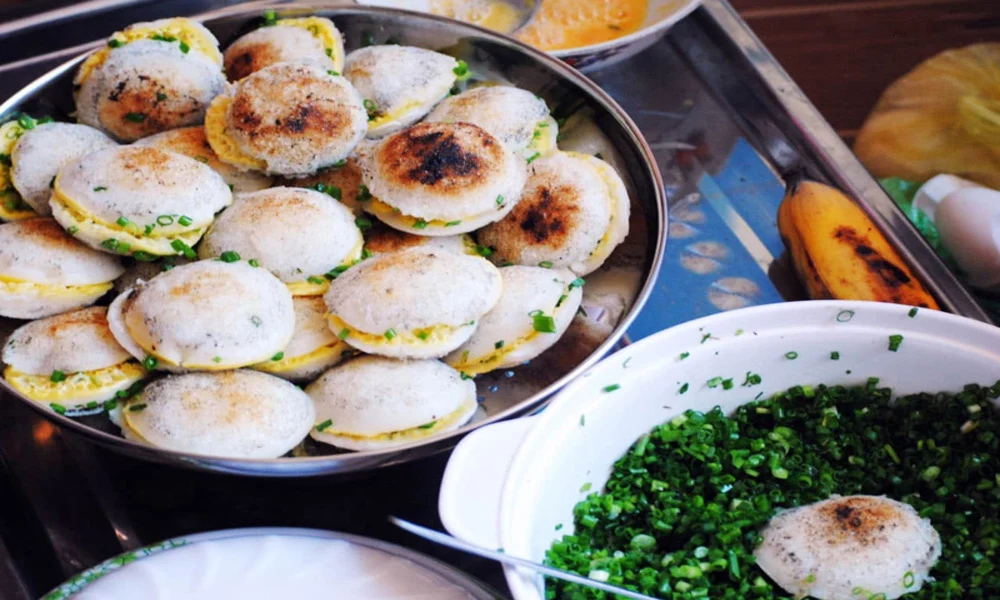 Banh Can Thap Ba