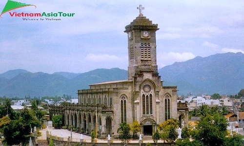 La catedral de piedra - Nha Trang