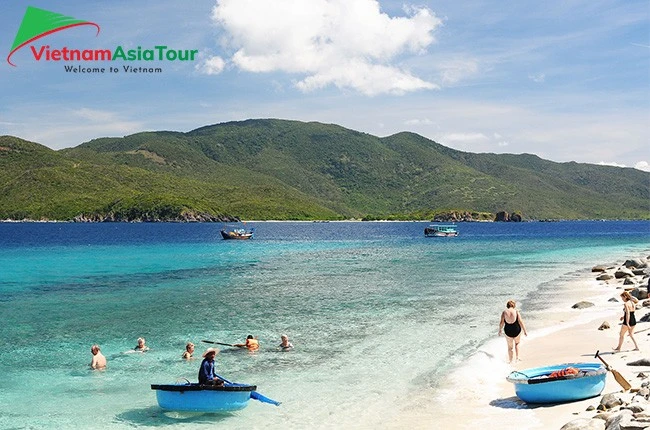 Viaje a Nha Trang 1 día: Isla Con Se Tre y playa Tranh