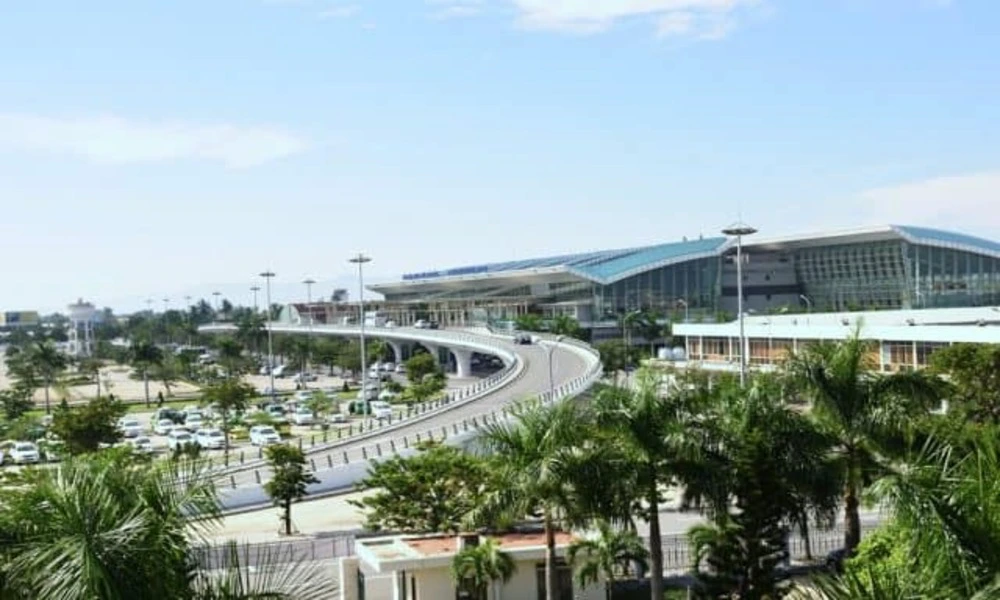 Aeropuerto - Danang