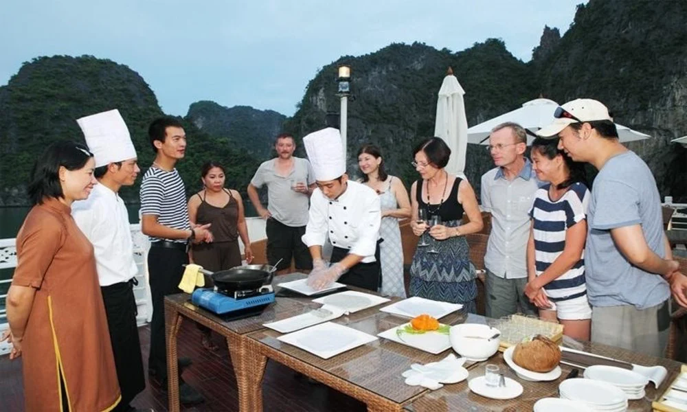 Clases de cocina en el crucero - Halong