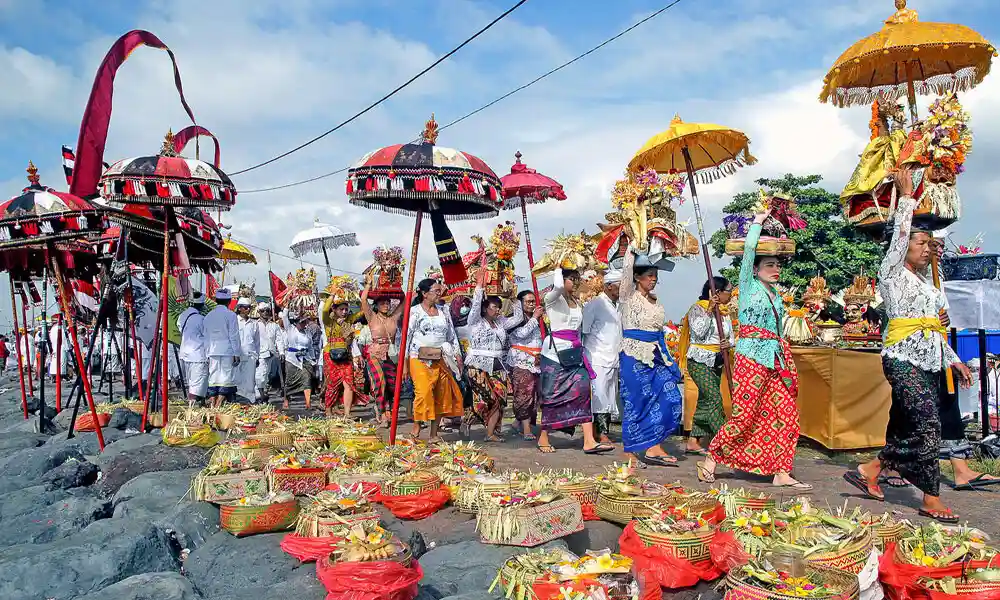 Festival de Nyepi - Bali