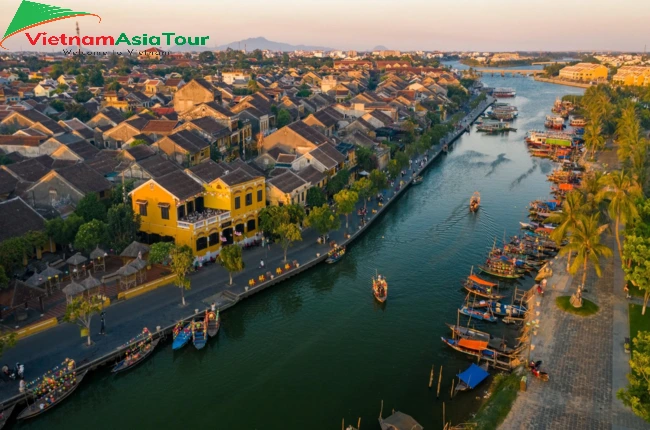 La paz en la ciudad antigua de Hoi An Vietnam