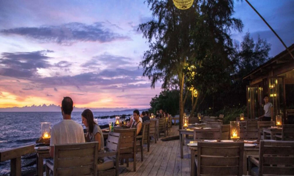 Restaurante de On The Rock - Phu Quoc