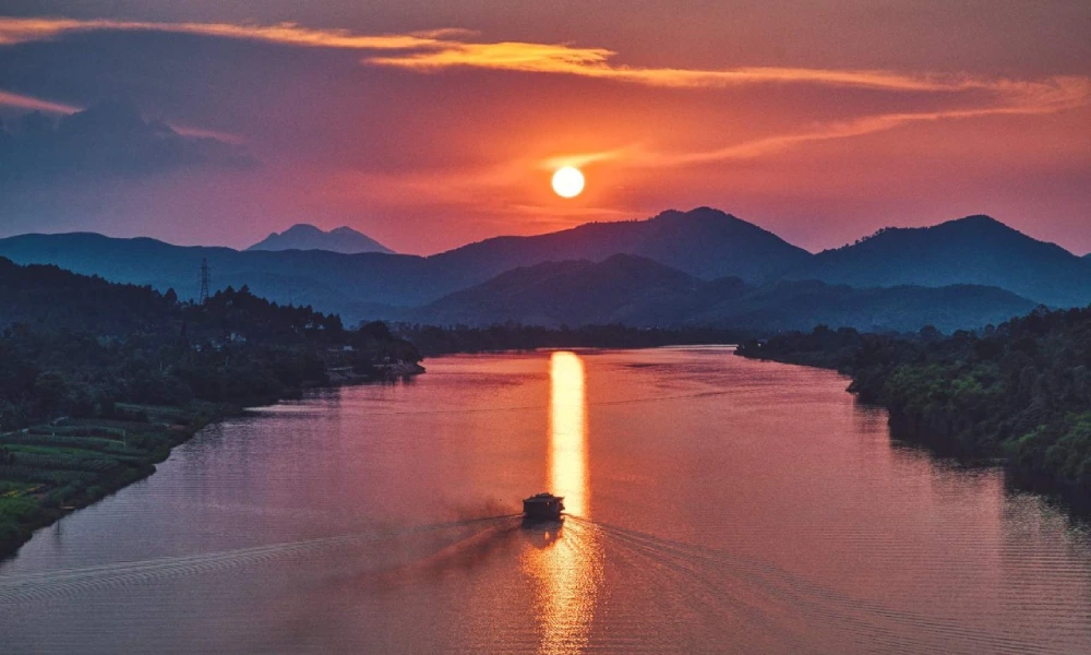 Río Huong, río Perfume en Hue