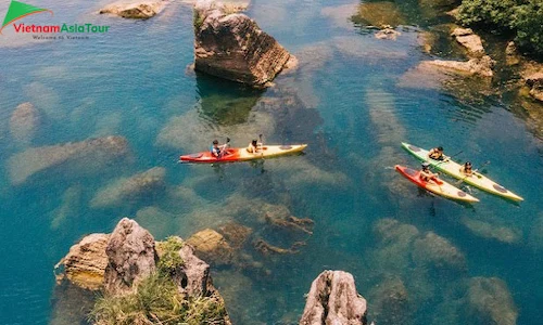 Agua cristalina en Phong Nha en la temporada seca