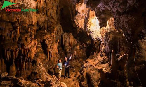 Cueva de Mo Luong