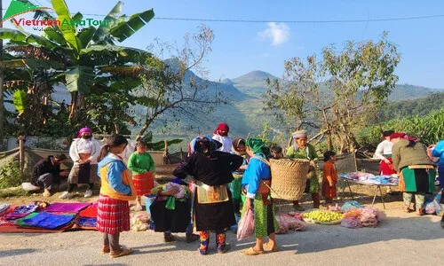 Feria en Ha Giang