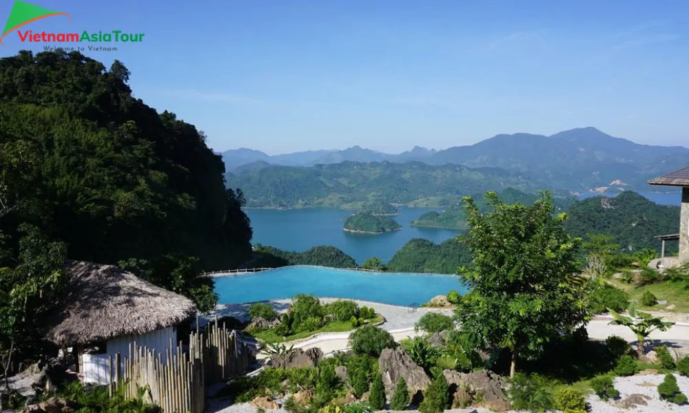 Lago Ba Khan