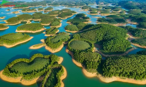 Lago de Thac Ba