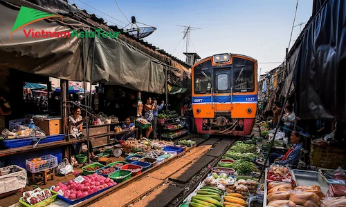 Maeklong Railway Market