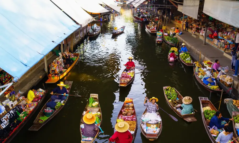 Mercado flotante Damnoen Saduak