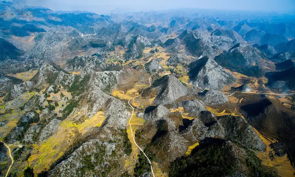 Mesetas de piedra en Dong Van