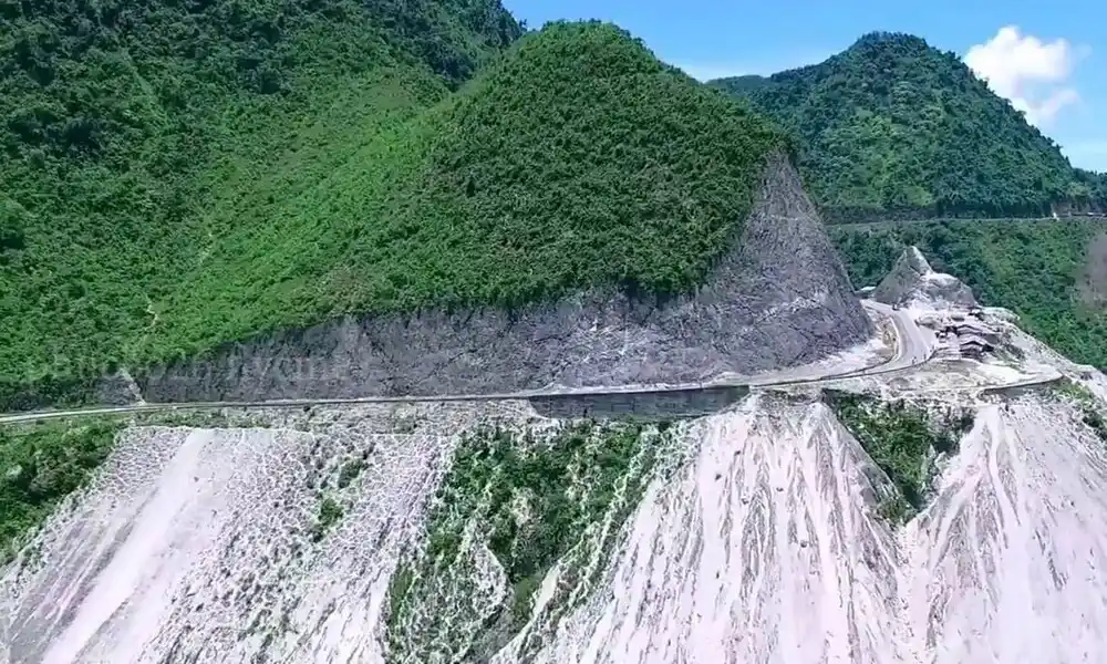 Paso de Thung Khe (Paso de Blanca piedra)