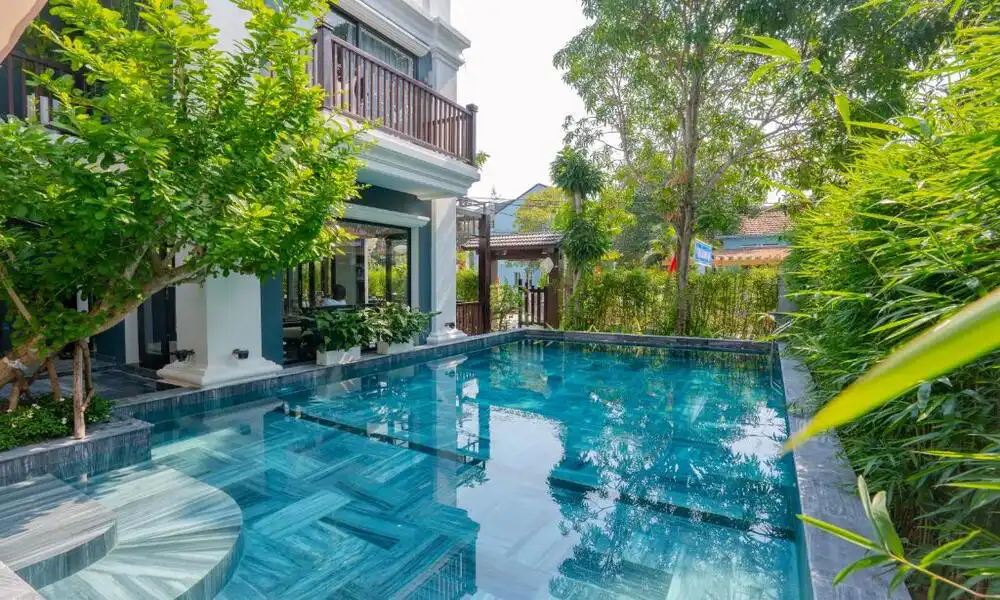 Piscina en Daisy An Bang Villa