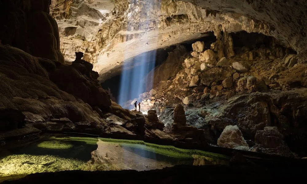 Puerta del Cielo en la cueva Paraíso