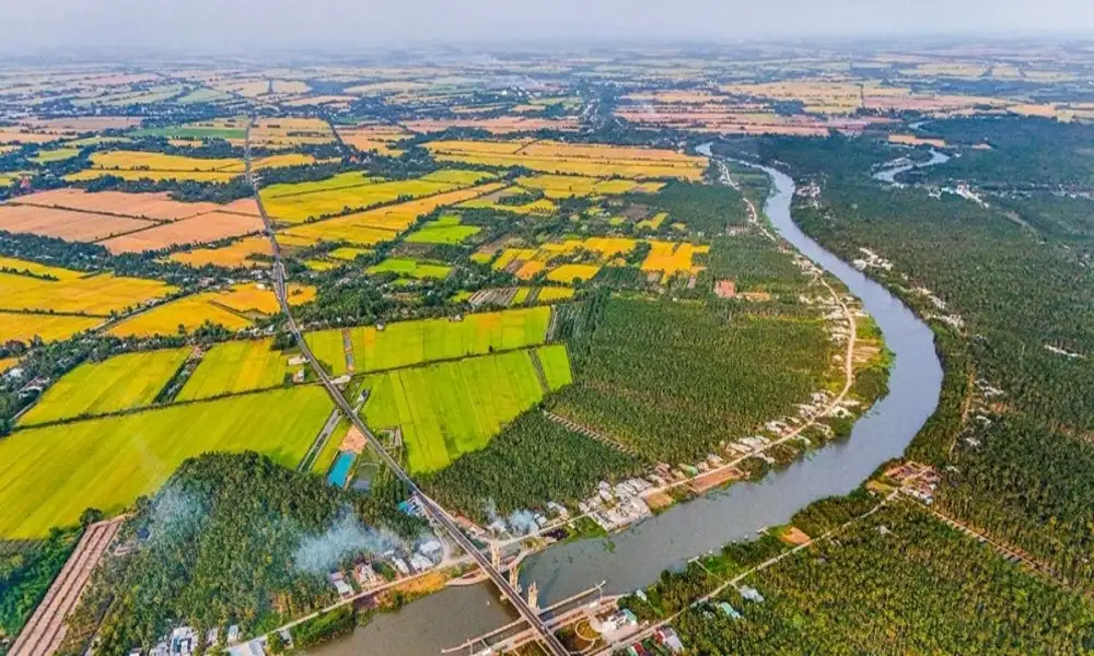 Toda la vista del delta que hace buen tiempo