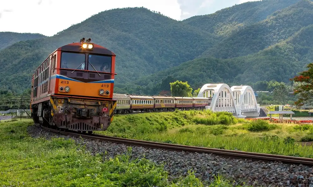 Tren a Chiang Mai desde Bangkok-