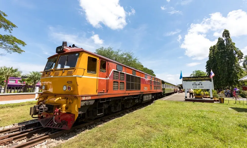 Tren en Tailandia-
