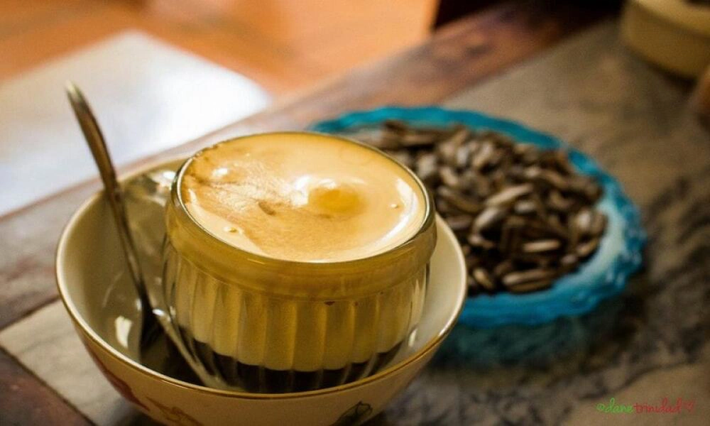 Café con huevo estilo vietnamita