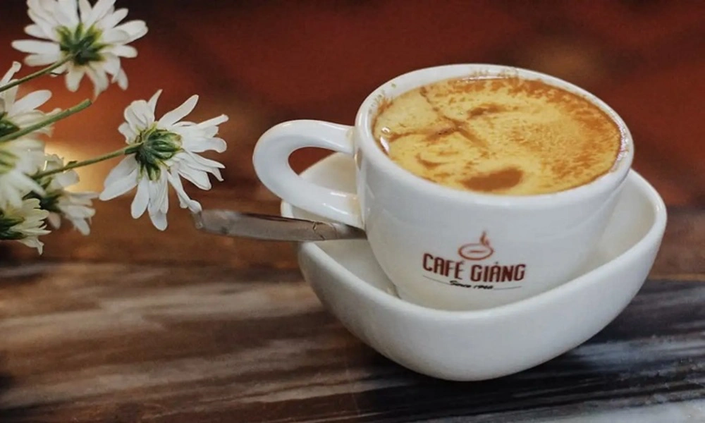Café con huevo original - estilo de Hanói