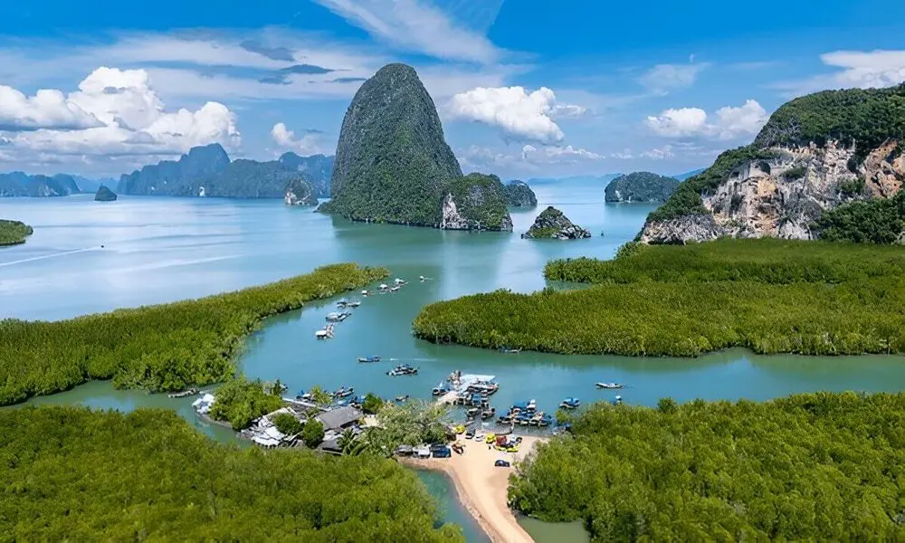 Bahia Phang Nga en buena estacion