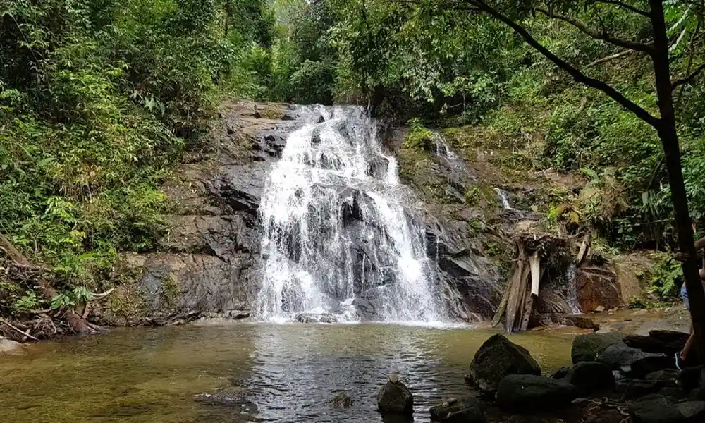 Cascadas Chong Fa