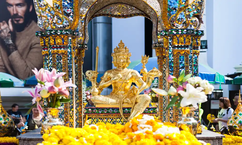 Templo Thao Maha Phrom-