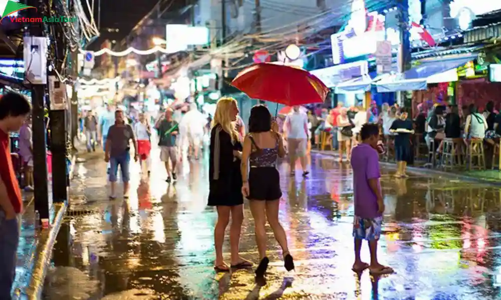 Bangkok en temporada de lluvias