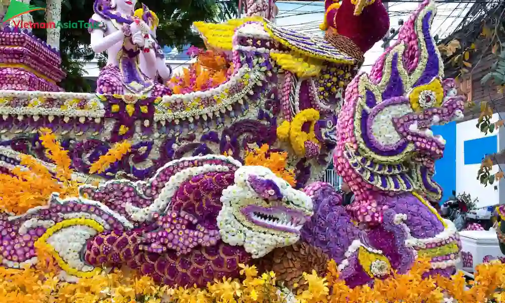 Desfile en el Festival de las Flores de Chiang Mai