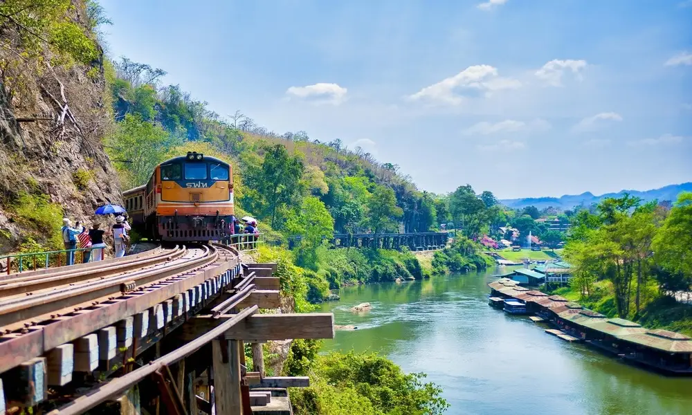 Tren ir a Kanchanaburi
