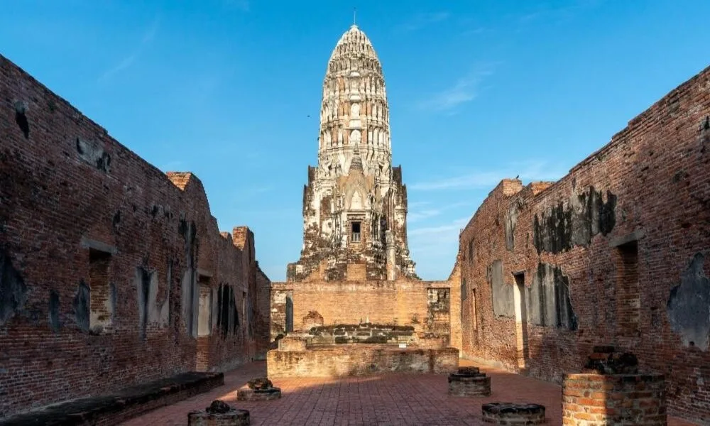 Wat Ratchaburana-
