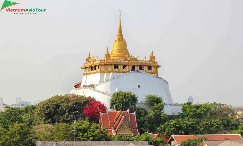 Wat Saket