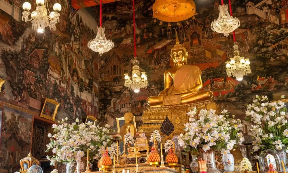 El interior del templo