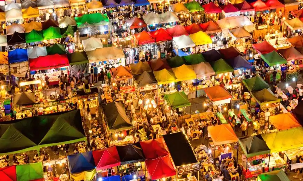 Mercado nocturno