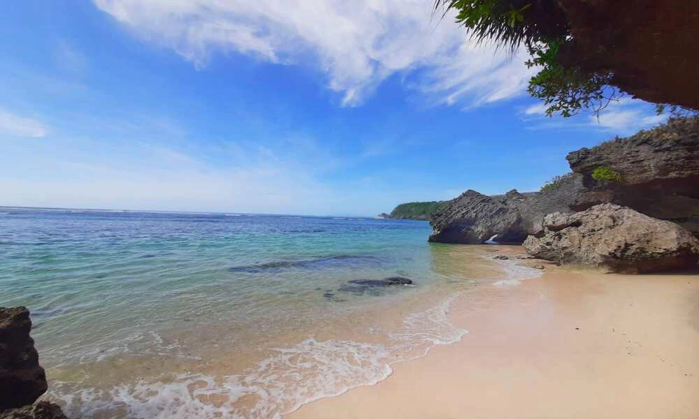 Playa de Geger - Indonesia