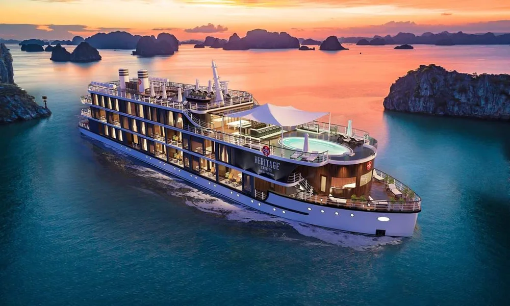Crucero nocturno en Ha Long