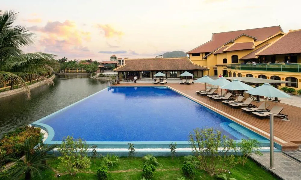 Esmeralda Resort Tam Coc