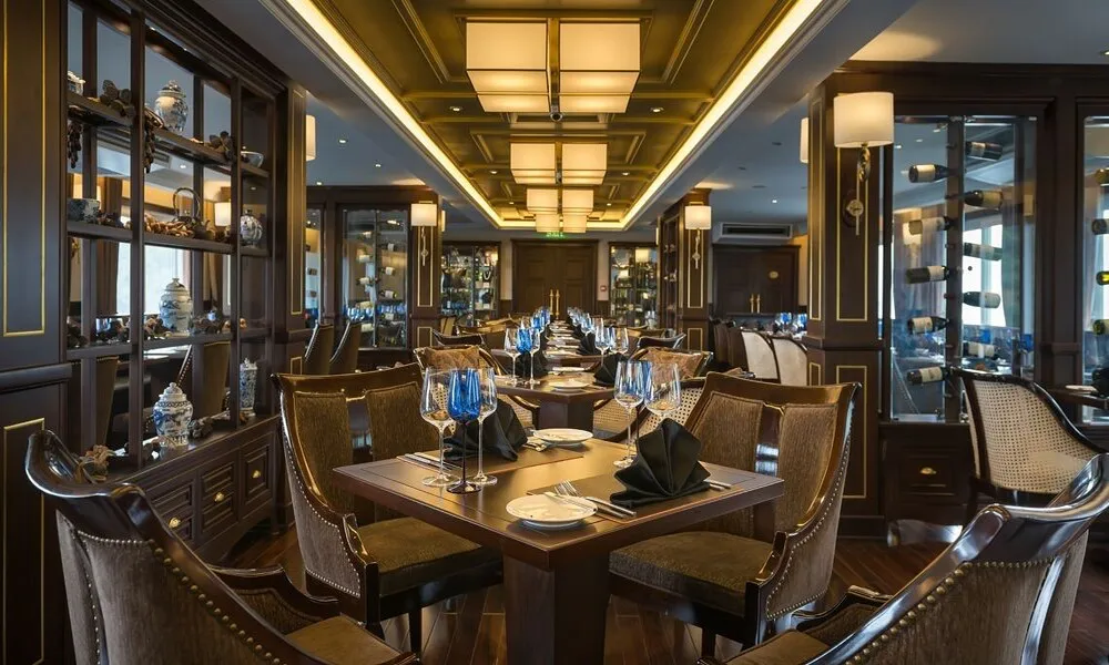 Restaurante en el Crucero Paradise Elegance
