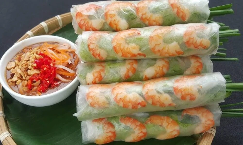 Rollitos de papel de arroz y cerdo