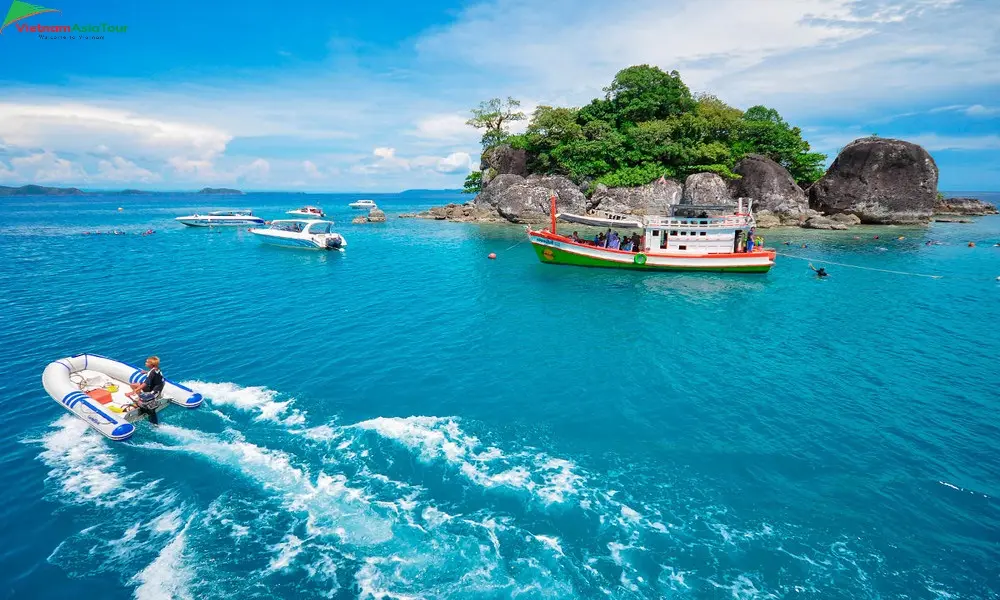 Agua azul en Ko Chang