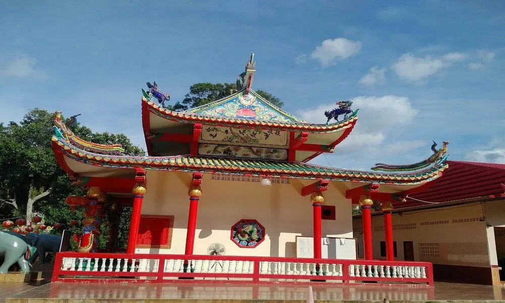 Belleza única de Chao Por Koh Chang Shrine
