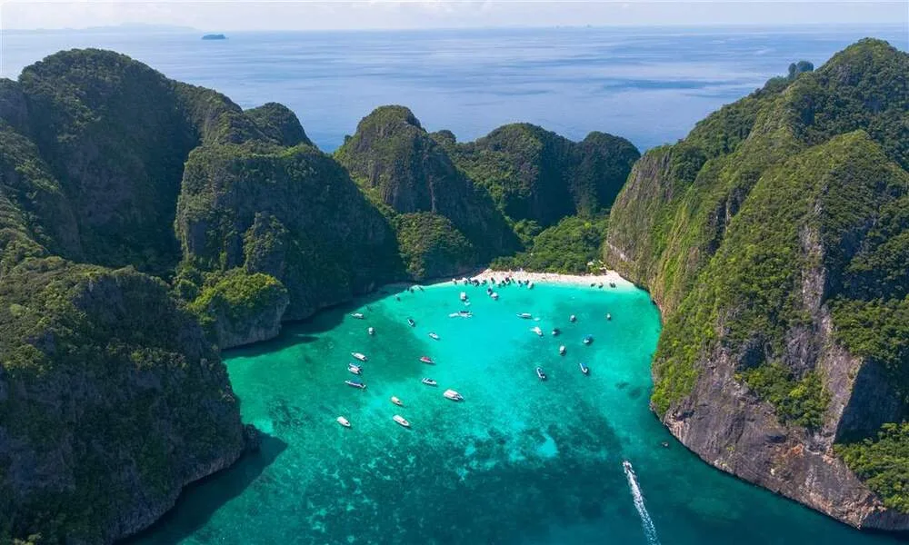 Playa de Maya Bay