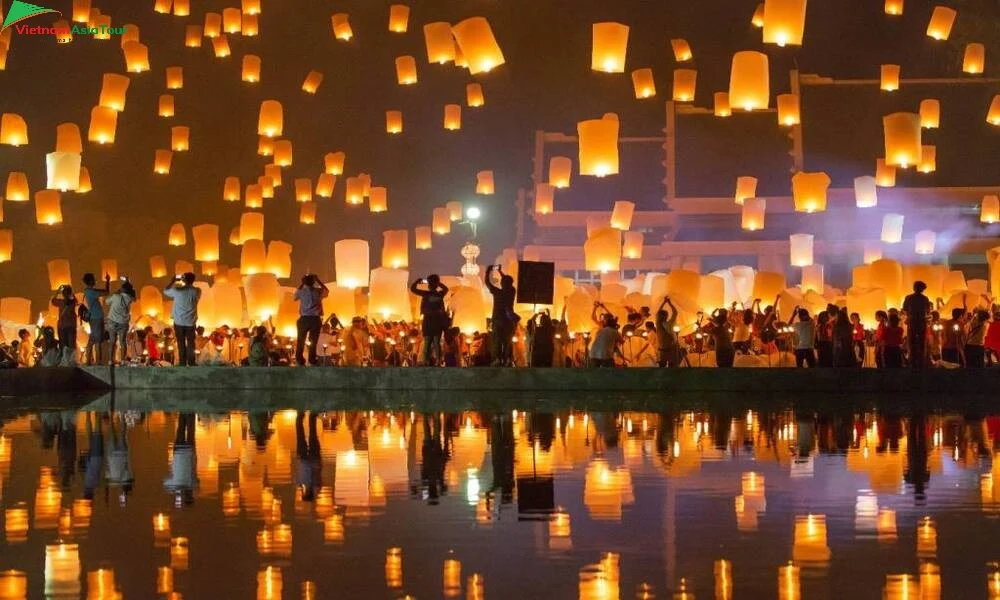 Sumérgete en la luz en Loy Krathong