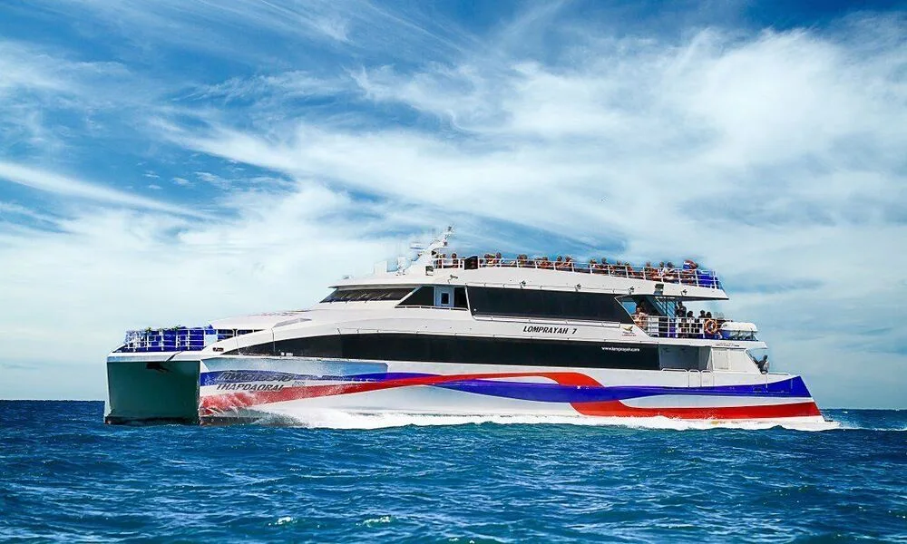 Tomar el ferry a Koh Phangan